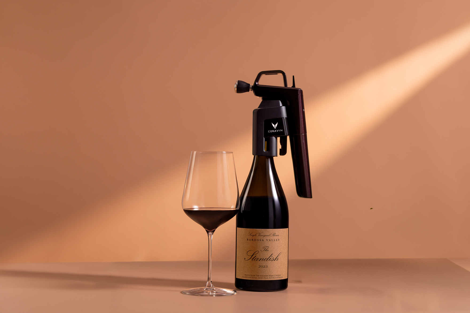 what is syrah? Glass of Syrah with bottle and Coravin Timeless Six