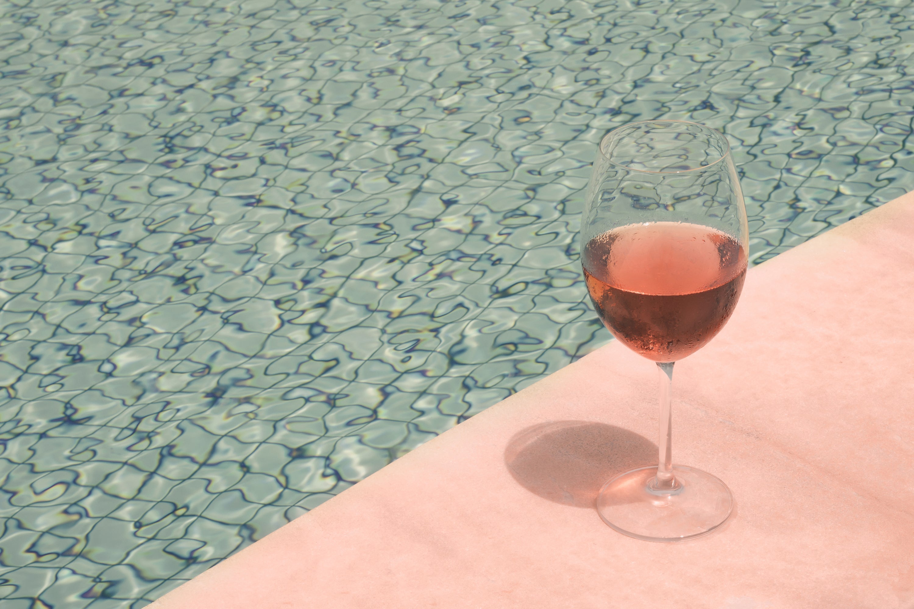 What Is Rosé Wine? How It's Made, Tastes & Food Pairings